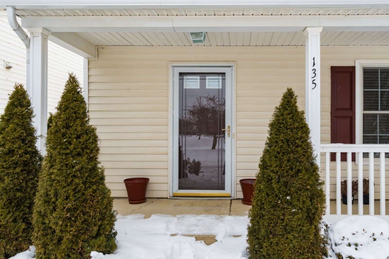 Building Photo - 135 Saratoga St