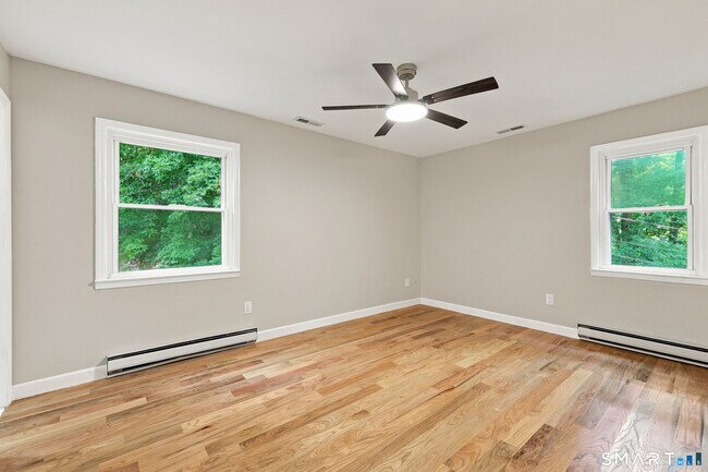 Building Photo - 115 Forty Acre Mountain Rd