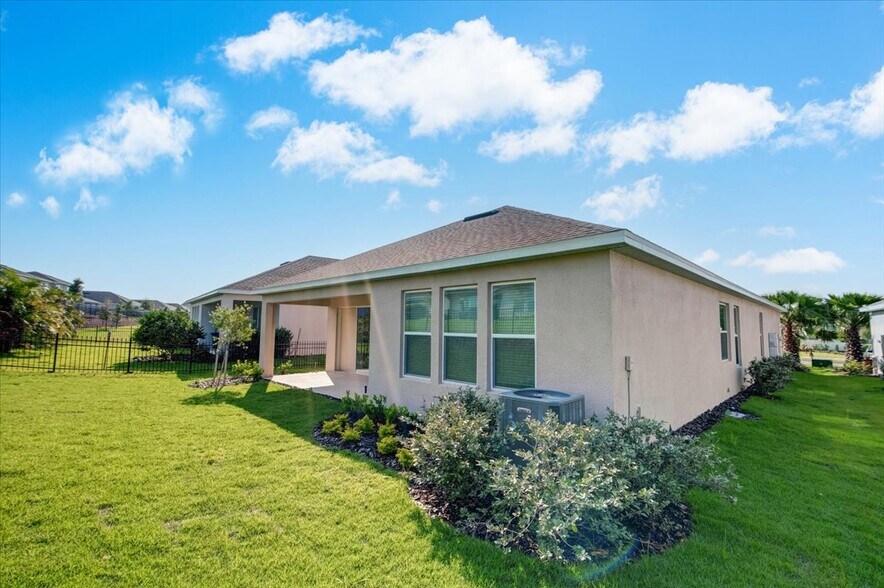 Building Photo - 2118 Ridge Pointe Ln
