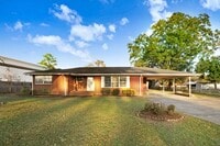 Building Photo - 2703 Langston Dr