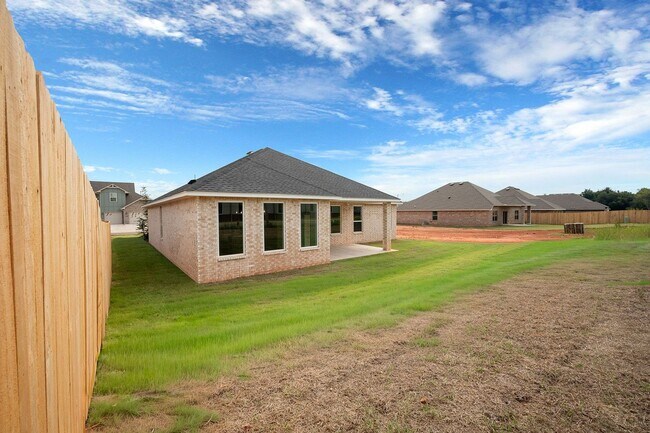 Building Photo - 4909 Misty Wood Ln