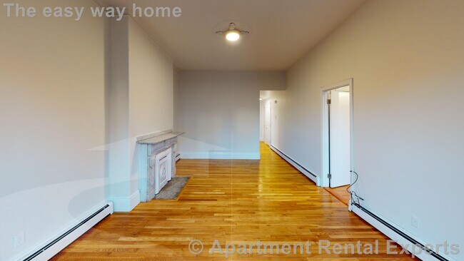 Building Photo - 14 Yarmouth St