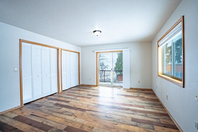 Building Photo - 10809 N McLaughlin Rd