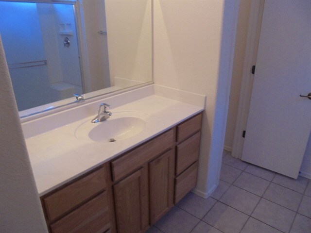 Building Photo - 3621 W Avenida Vera Cruz