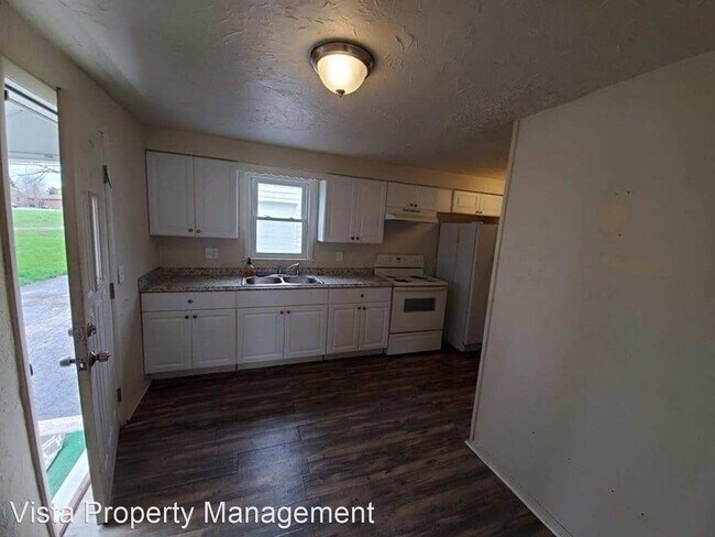 Building Photo - 3 br, 1 bath House - 149 Duxbury Rd
