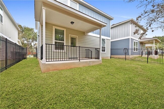 Building Photo - 10505 Abana Way