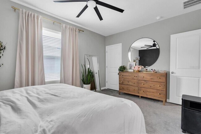 Building Photo - 2945 Suncoast Plains Dr