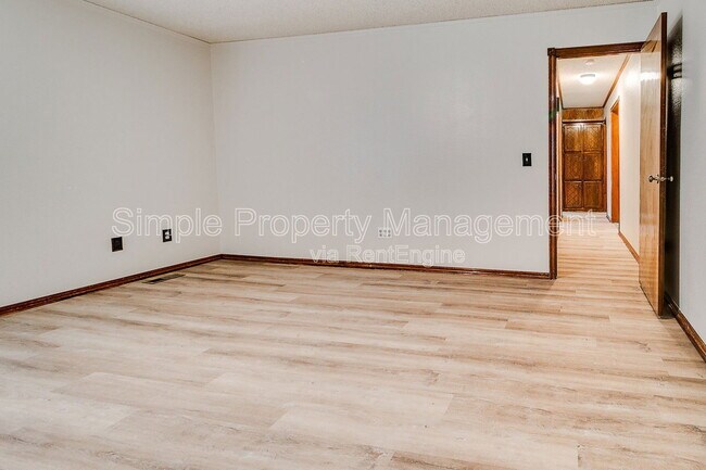 Building Photo - 11304 Ashford Dr