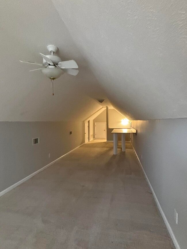 Building Photo - 158 Mallard Lake Dr