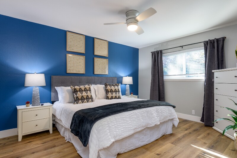 Building Photo - 1176 King St