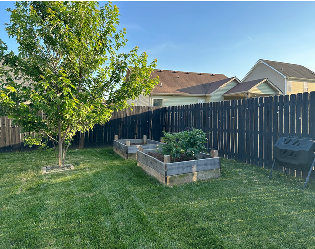 Building Photo - 2336 Pea Ridge Rd