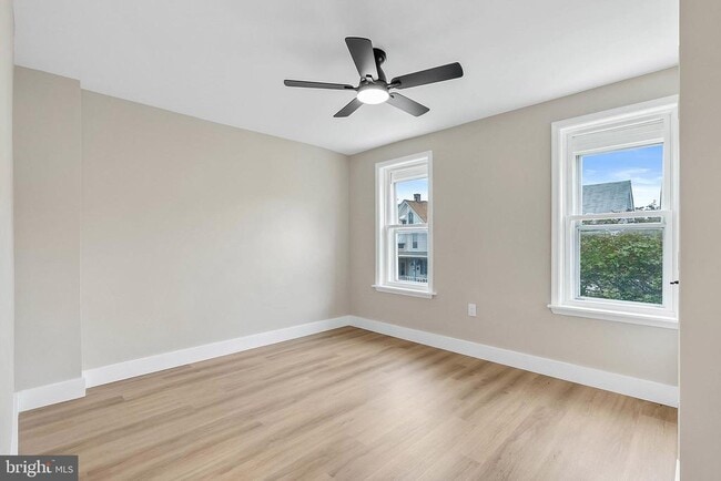 Building Photo - 4920 Knorr St