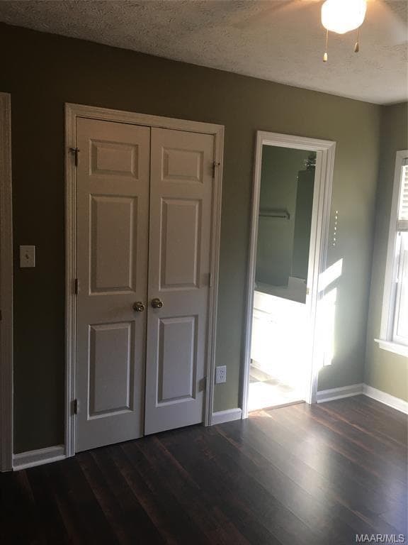 Building Photo - 6400 Chaprice Ln