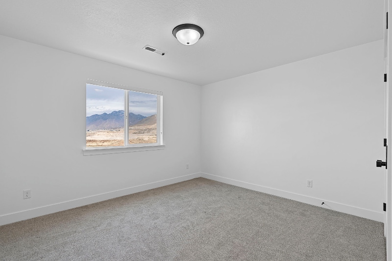 Building Photo - 16037 S Coupler Ln