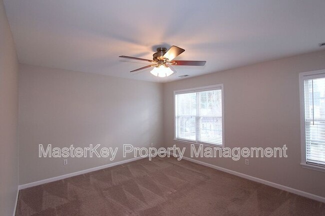 Building Photo - 309 Glaston Ct