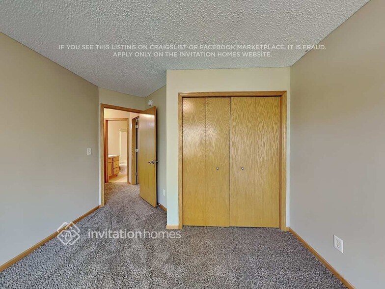 Building Photo - 828 Bridle Creek Dr
