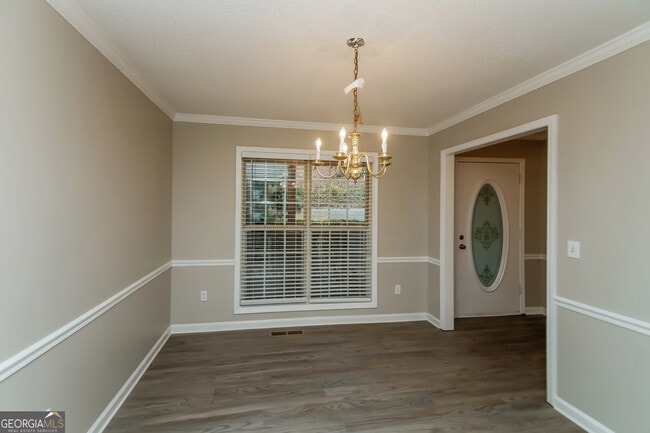 Building Photo - 30 Mountain Trail Ct SW