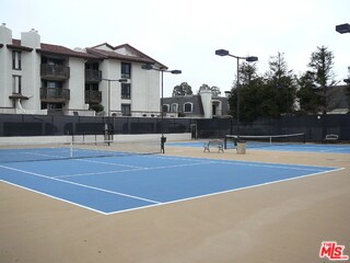 Building Photo - 8601 Falmouth Ave