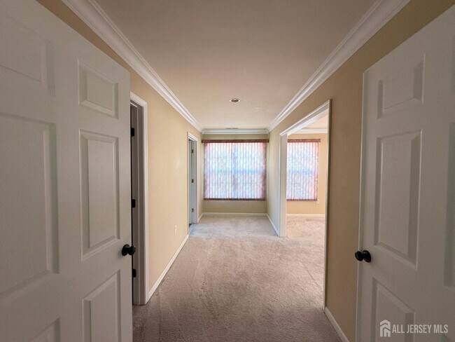 Building Photo - 87 Timberhill Dr