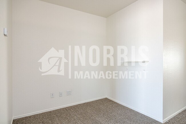 Building Photo - Mission Valley Community