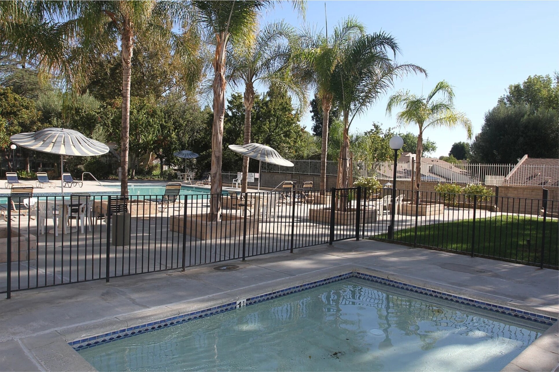 Building Photo - 24518 Nicklaus Dr