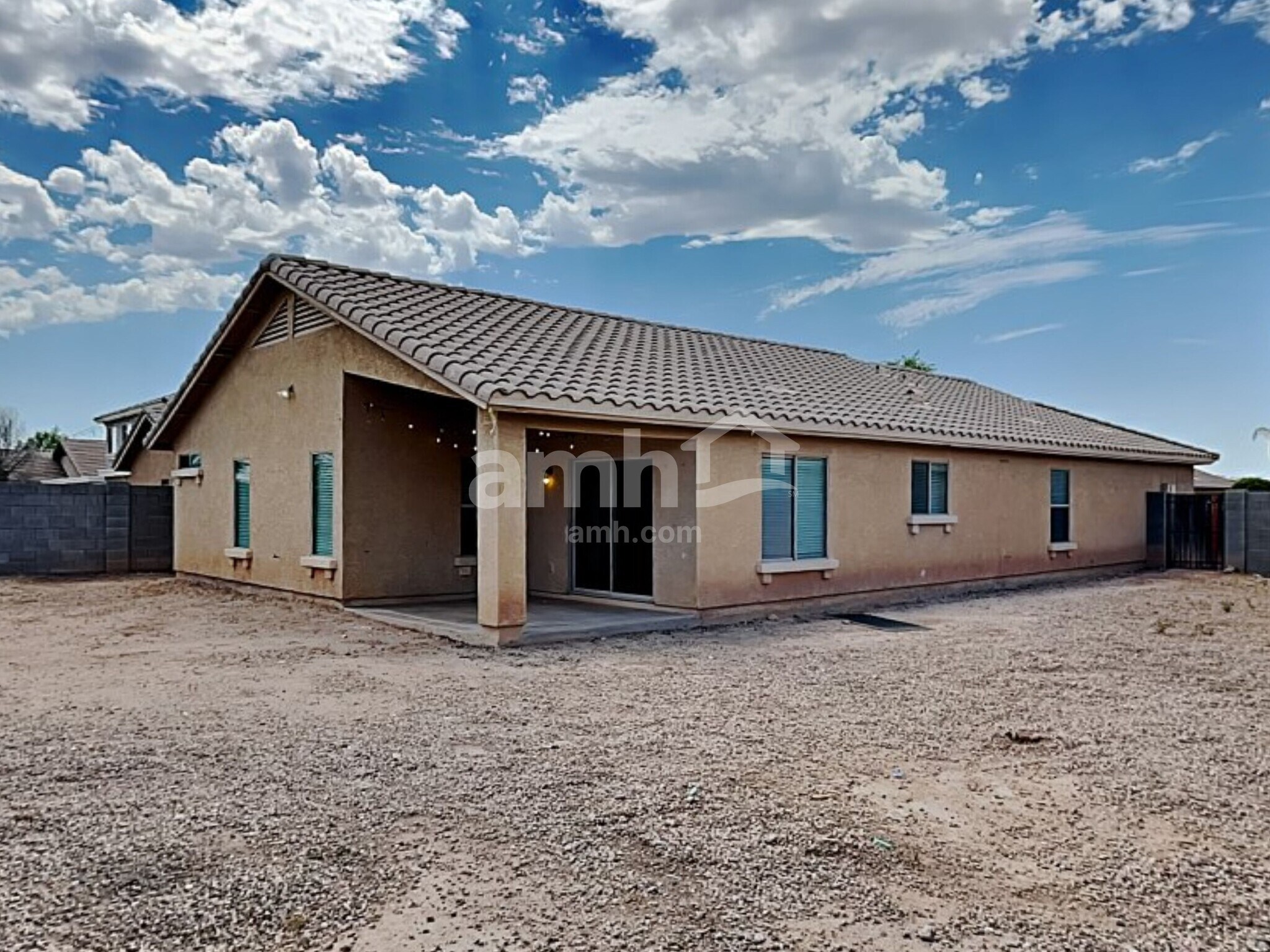 Building Photo - 17180 W Port Royale Ln