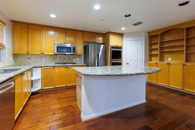 Building Photo - 50 Lightwood Trace Dr