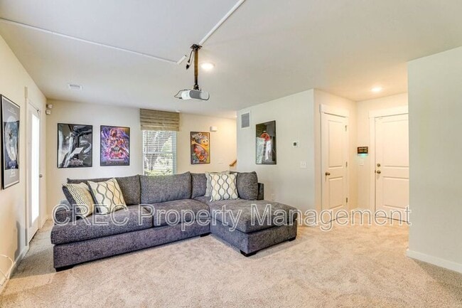 Building Photo - 1010 Pettiford Pl