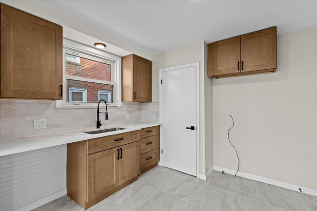 Building Photo - 19750 Prest St