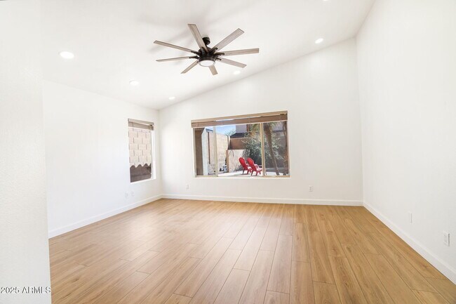 Building Photo - 16025 S 18th Dr