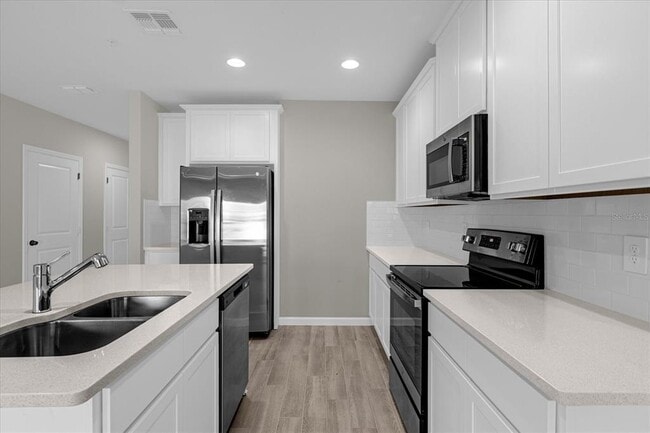 Building Photo - 164 Cape Honeysuckle Pl