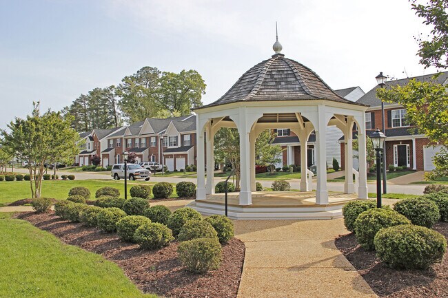 Building Photo - Village at Quarterpath