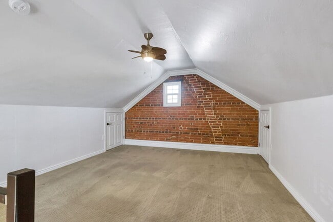 Building Photo - 1400 Mariposa St