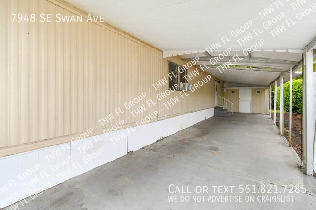 Building Photo - 7948 SE Swan Ave