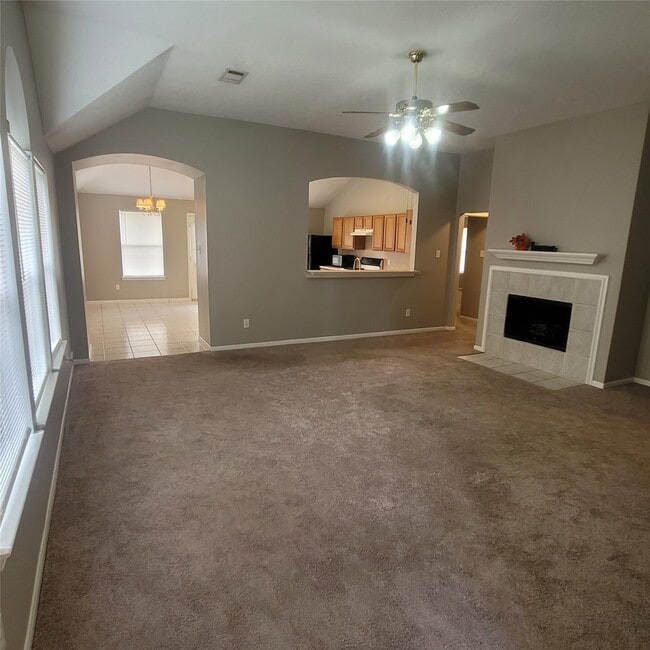 Building Photo - 1411 Hunter Ridge Ct