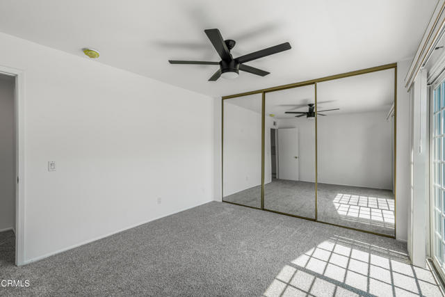 Building Photo - 327 Bethany St