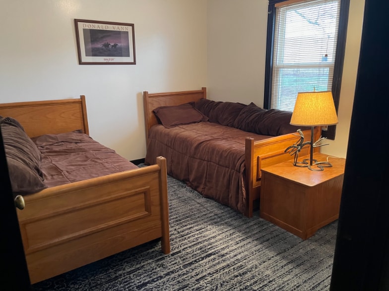 Building Photo - 2910 Hartwell Hwy