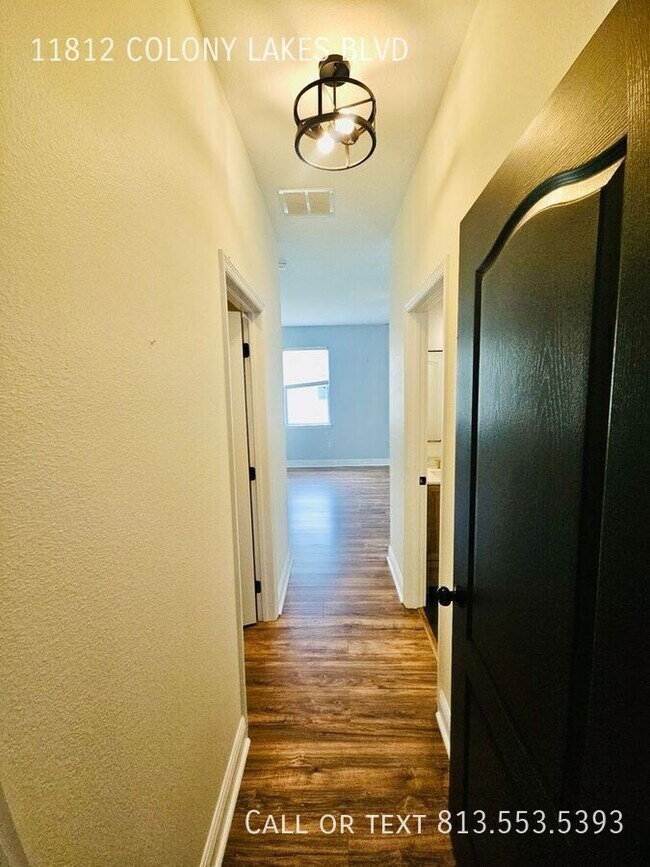 Building Photo - 11812 Colony Lakes Blvd