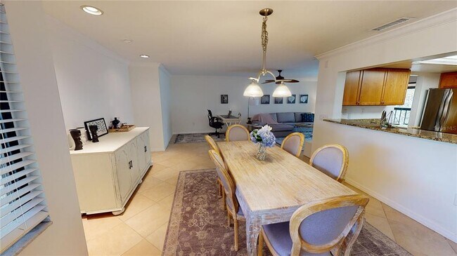 Building Photo - 2749 Orchid Oaks Dr