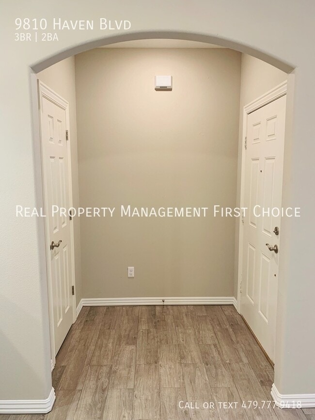Building Photo - 3 BED DUPLEX IN CHAFFEE CROSSING