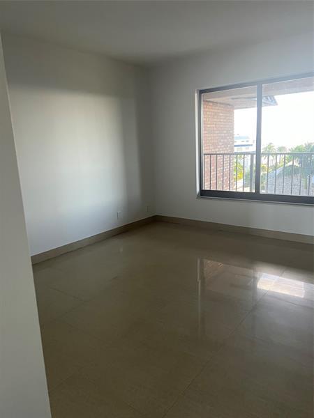 Building Photo - 3200 N Ocean Dr