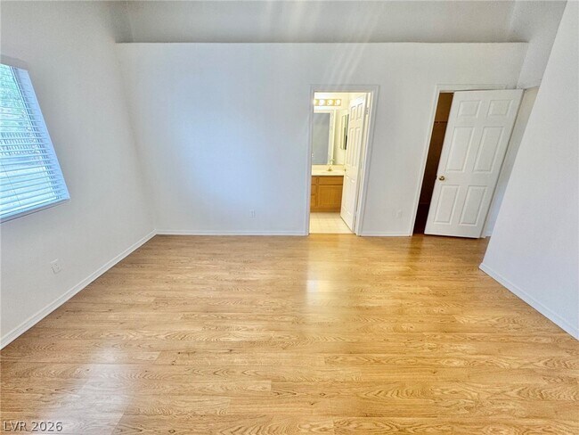 Building Photo - 1396 Dragon Rock Dr