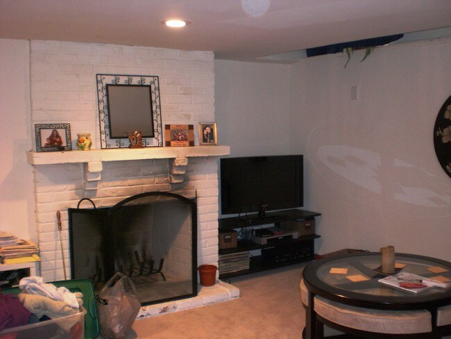 Interior Building Photo - 1244 Lombard St