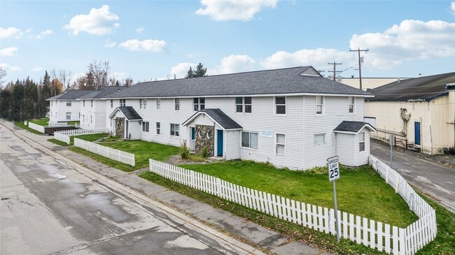 Building Photo - 1303 W 23rd Ave