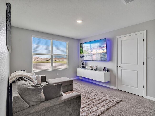 Building Photo - 5289 Fiddle Fig Ave