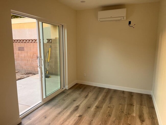 Building Photo - Charming 1-Bedroom ADU in West Hills!