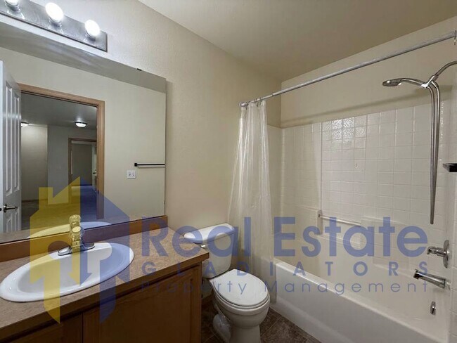 Building Photo - 18803 97th Ave Ct E