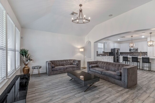 Building Photo - 22406 Miramar Crest Dr