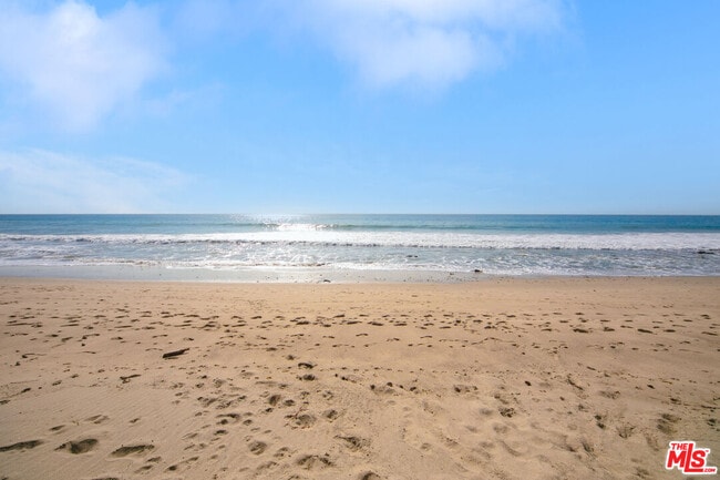 Building Photo - 24542 Malibu Rd