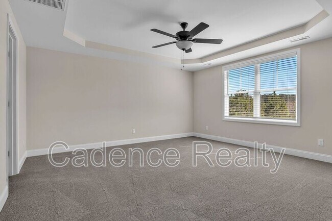 Building Photo - 1625 Grey Cliff Run